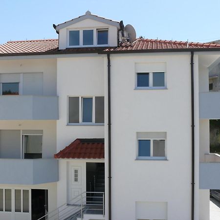 Apartments And Rooms Stipe Podstrana Extérieur photo