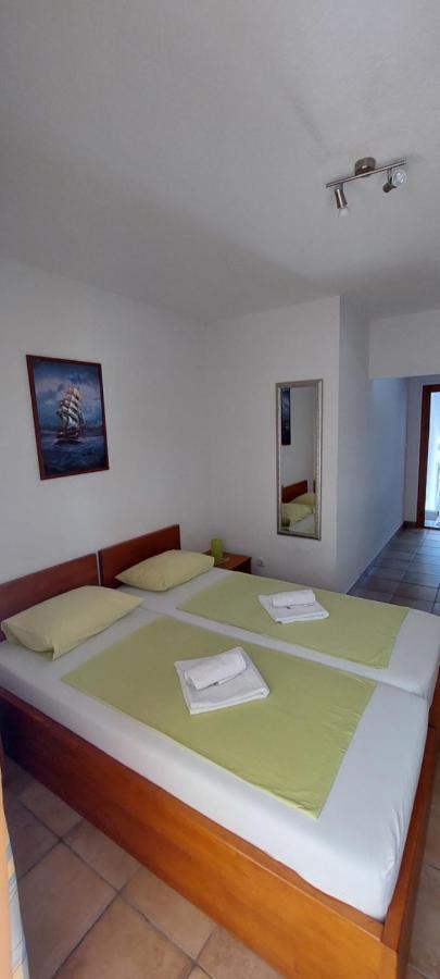 Apartments And Rooms Stipe Podstrana Extérieur photo