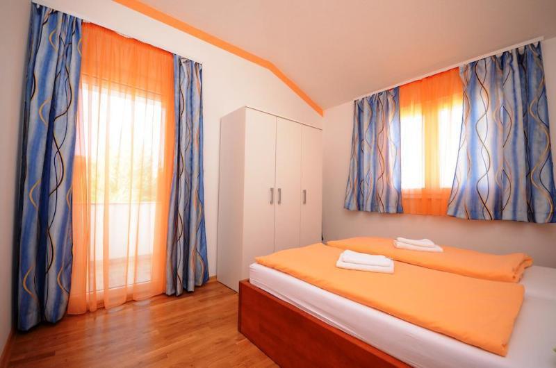 Apartments And Rooms Stipe Podstrana Extérieur photo