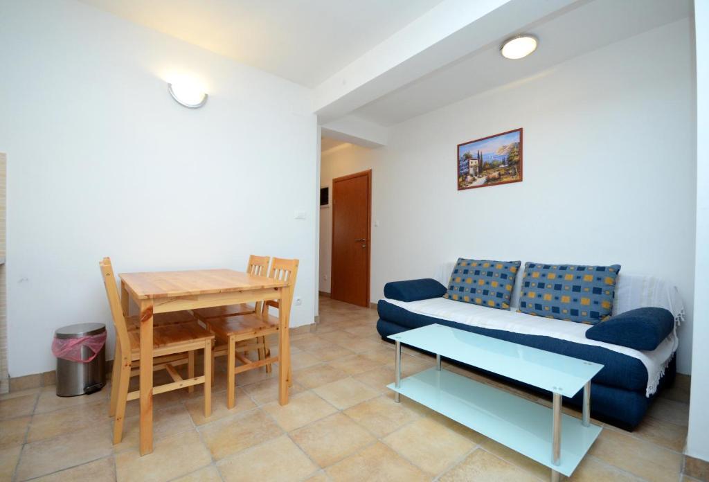 Apartments And Rooms Stipe Podstrana Chambre photo